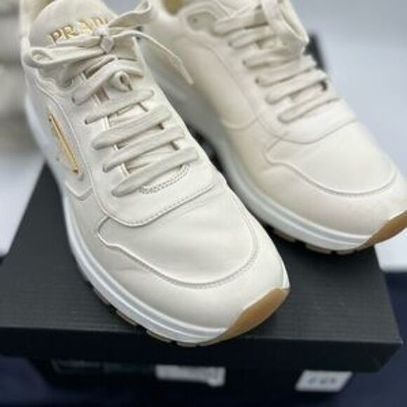 Men's Prada triangle logo leather sneakers size 8 fits 9 US made in Italy - Picture 7 of 12